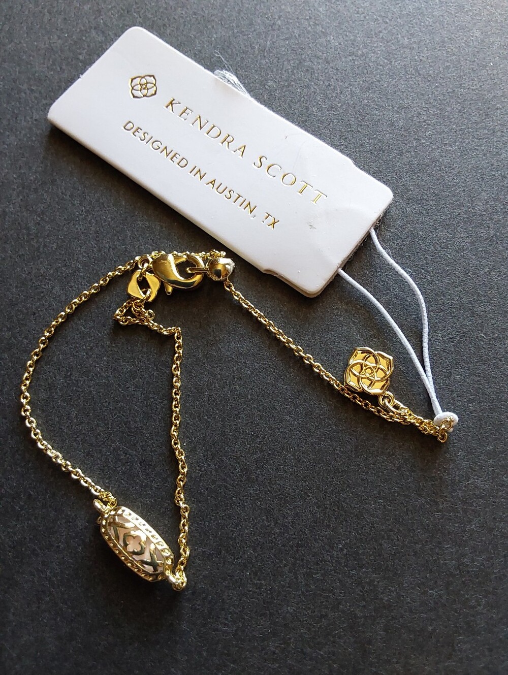 🌺 NWT Kendra Scott Gold Bracelet with Semi-Precious Stone - Picture 3 of 4